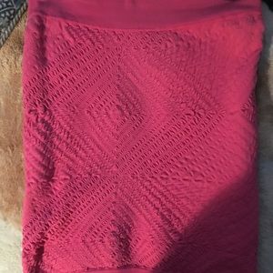 BCBG body con midi skirts